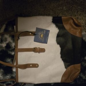 Stylish Brown and White Tote with Leather Details